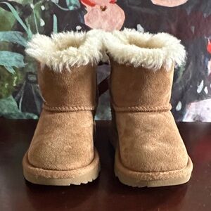 UGG Bailey Bows Tan Boots with Faux Fur and Bows